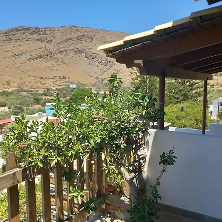Evangelos Politis Kea Guest house Pisses