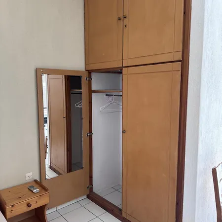 Evangelos Politis Kea 3* Pisses