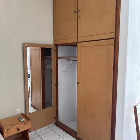 Gasthuis Evangelos Politis Kea 3*