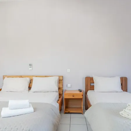 Gasthuis Evangelos Politis Kea 3*