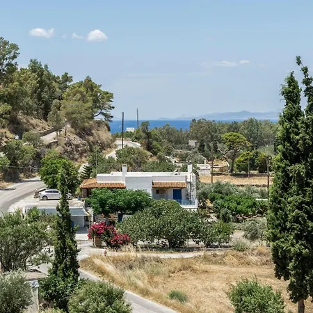 Evangelos Politis Kea 3*